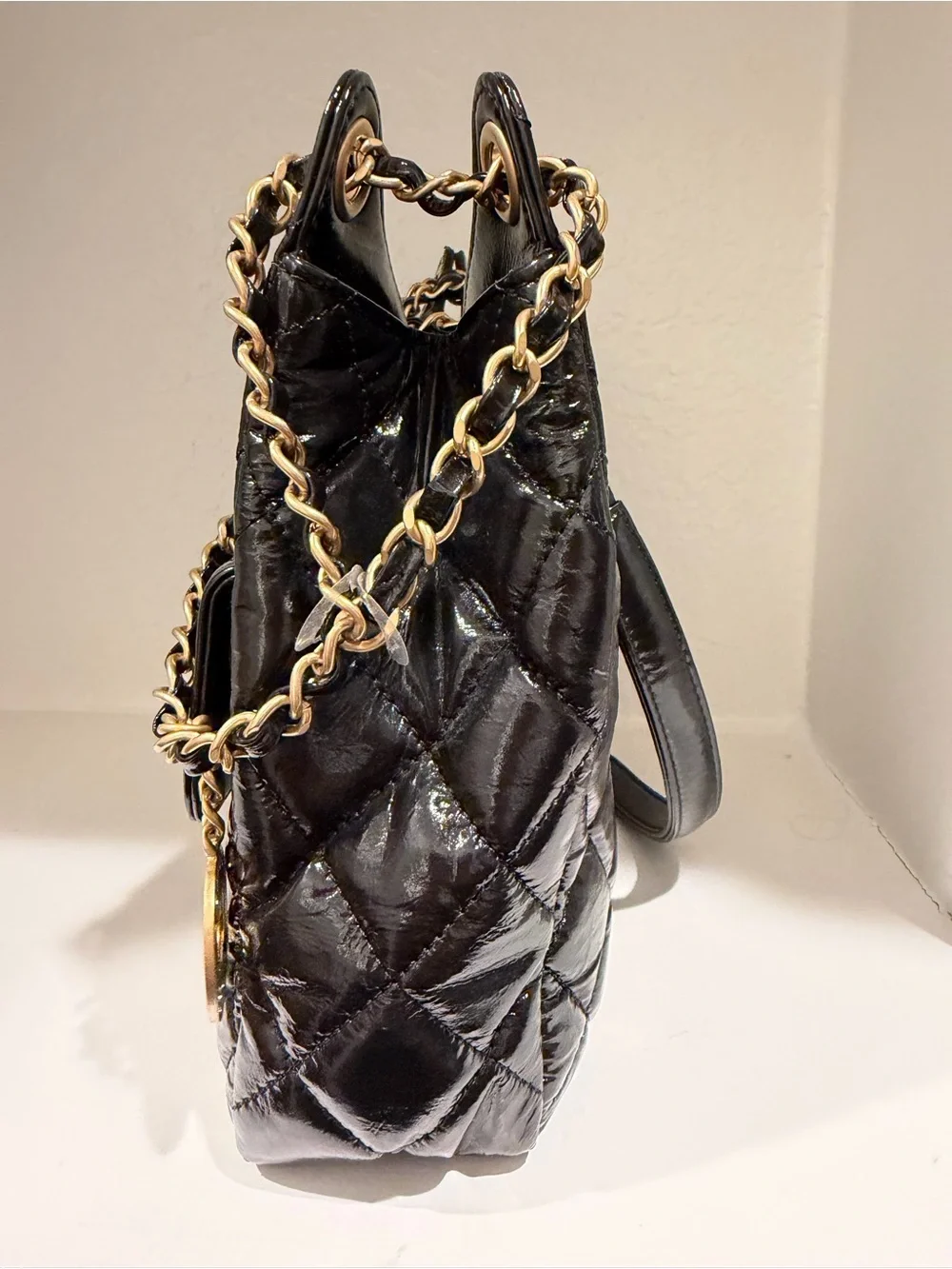Chanel Shiny Crumpled Calfskin Quilted Wavy CC Hobo Black bag